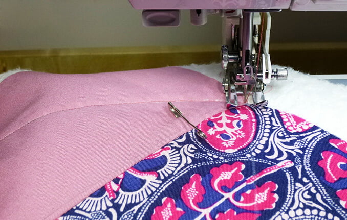 best sewing machine for free motion quilting